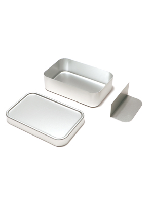 Multifunktional-Box aus Aluminium für Reisen. Jetzt erhältlich im Schweizer Reisegadget Online-Shop weshop.ch.