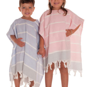 Badeponcho aus 100% Baumwolle für Kinder zwischen 4 und 6 . Erhältlich im Schweizer Reiseartikel Onlineschop weshop.ch